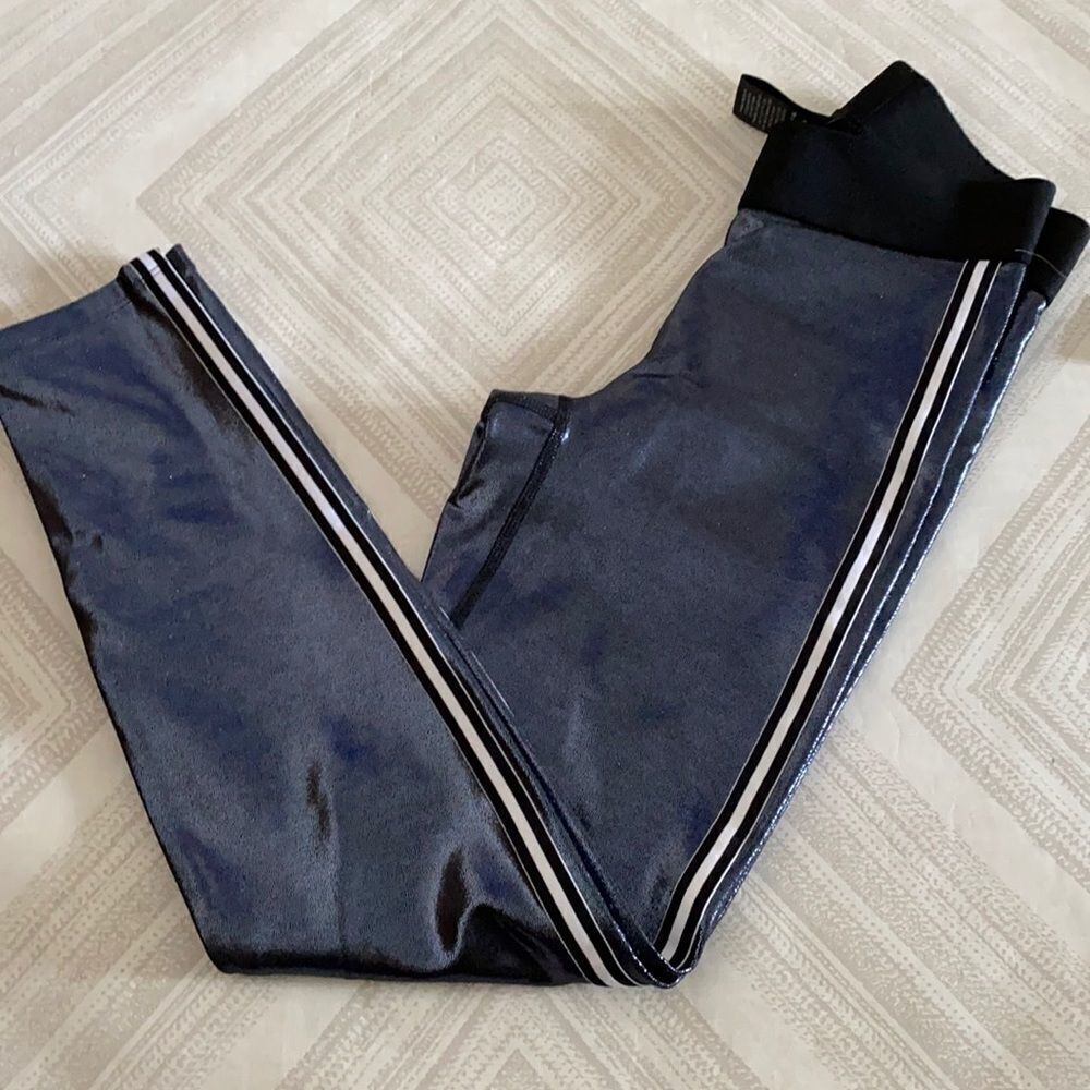 Heroine Sport Jetset Shimmer Sapphire Side-Stripe Leggings – NWT